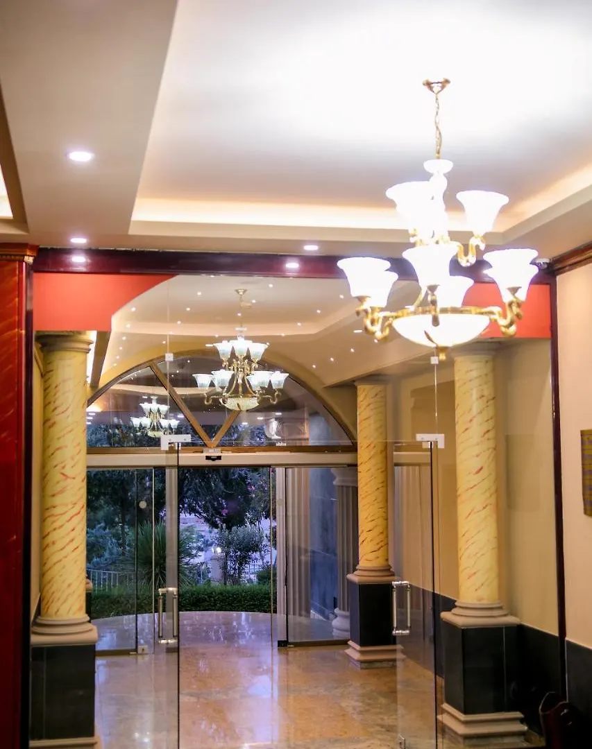 **** Resort Eklips Hotel Mjull-Bathore Albania